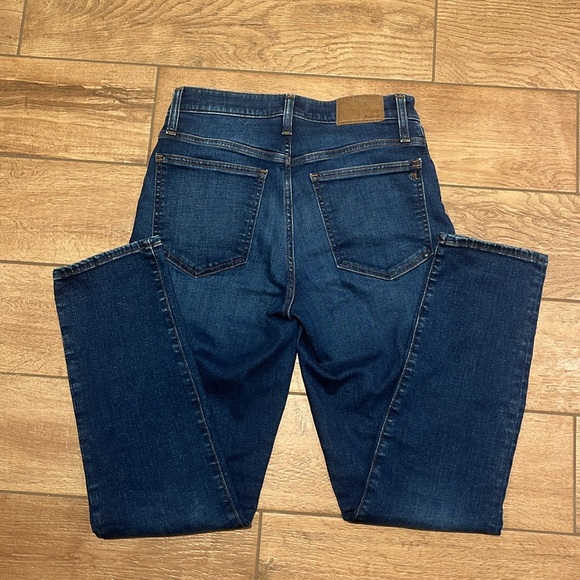 The Mid-Rise Perfect Vintage Jean in Kenmere Wash; 26; madewell - Picture 5 of 6